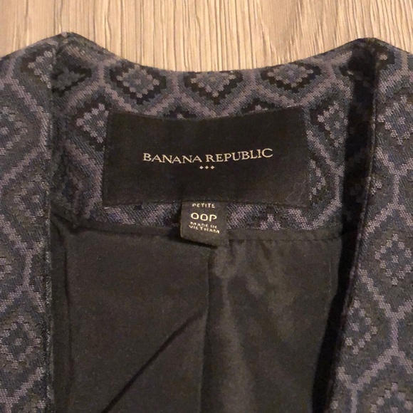 Cropped suit jacket - Picture 2 of 6